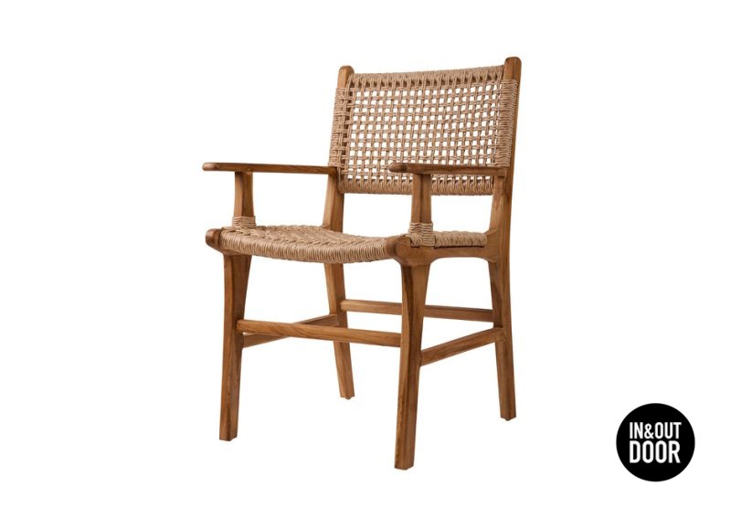 HOLDY-II-DINING-VR-901-001-0-800x556