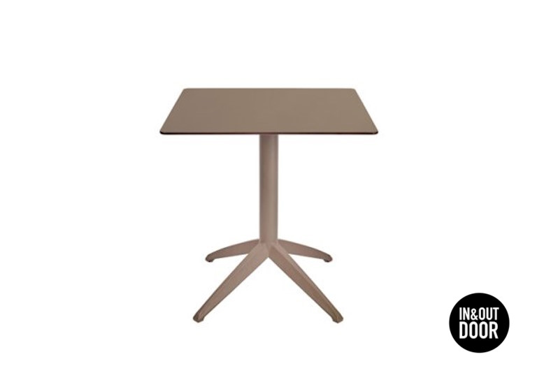 QUATRO-FIX-TABLE-EZ-MHK-QUFC07003-COLOR-020K00-0-768x534-1